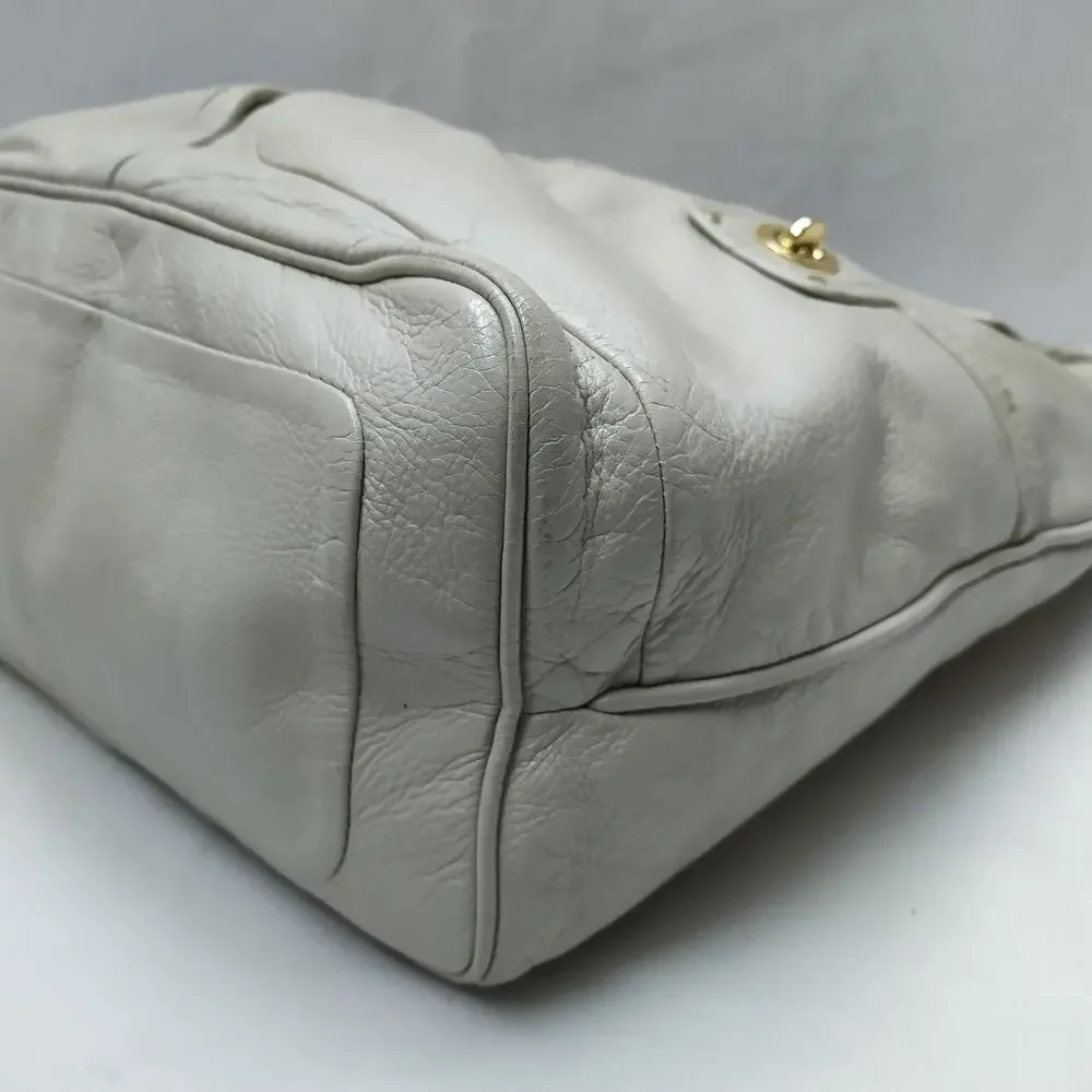 Marc By Marc Jacobs Off-White Leather Turnlock Pockets Zipper Hobo Shoulder Bag